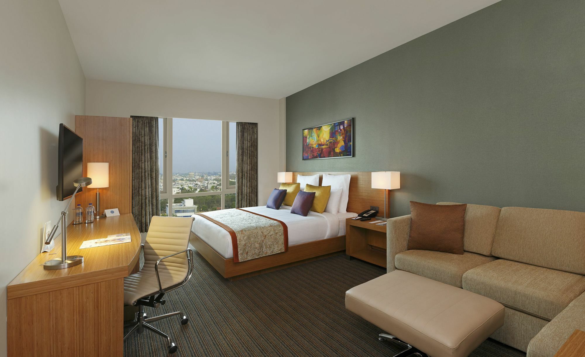 Novotel Lucknow Gomti Nagar Exterior photo